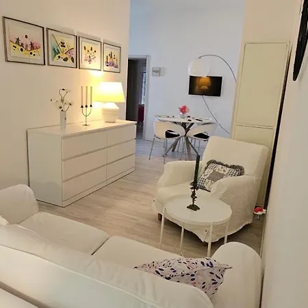 Holiday home Jolanda