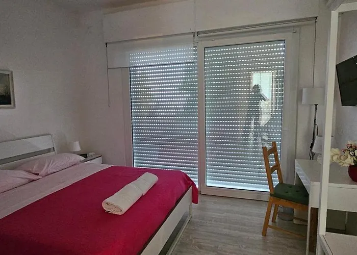 別荘 Jolanda チッタ・サンタンジェロ